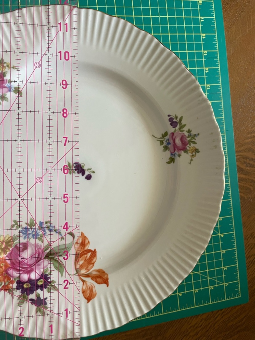 Vintage Cake Plate GDR - Picture 9 of 10